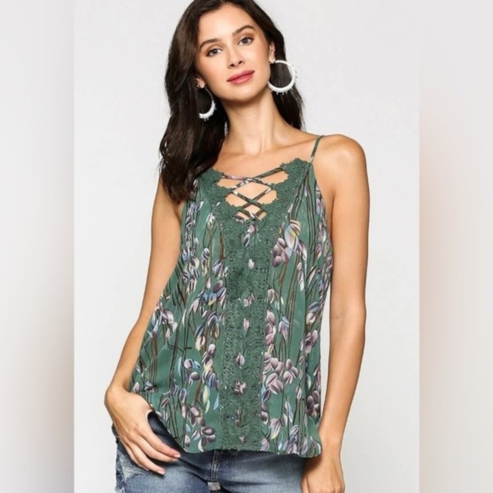 Sage green spring garden floral cami blouse size small